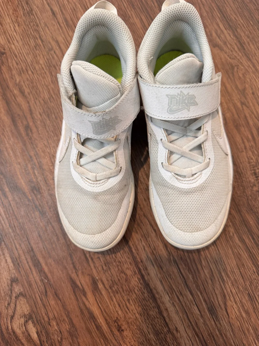 Nike Team Hustle D 10- 1.5Y